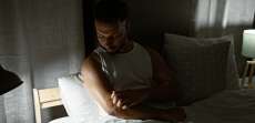 Itchy Skin at Night: Why it Happens + How an Arlington Dermatologist Can Treat It